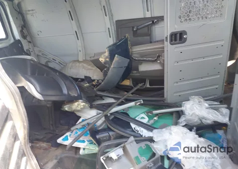 2017 GMC Savana 2500 Work Van z USA, uszkodzony, nr VIN 1GTW7AFF3H1137379